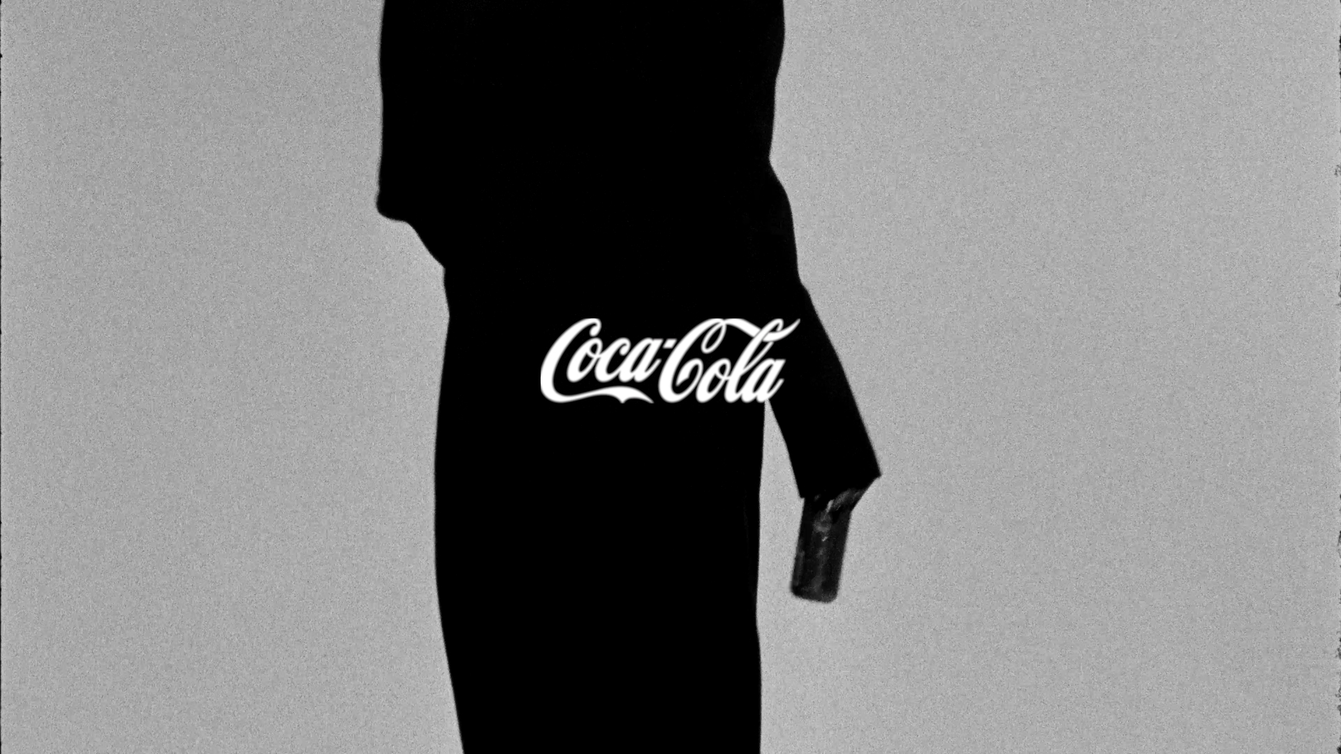 Still 2025 08 11 190135 1.1.2 - Coca Cola x Caro Daur